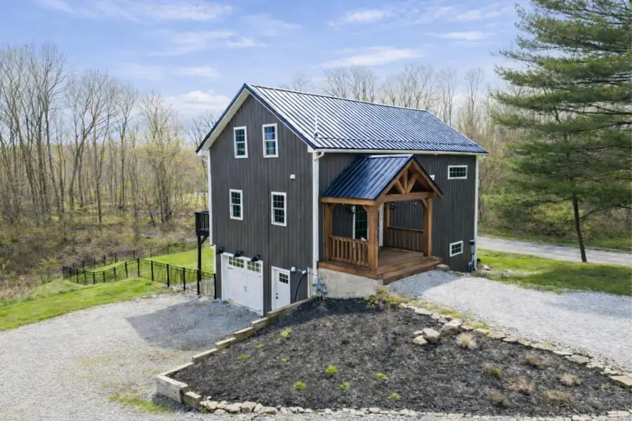 735 Berry Road, Howard, OH 43028 - #2