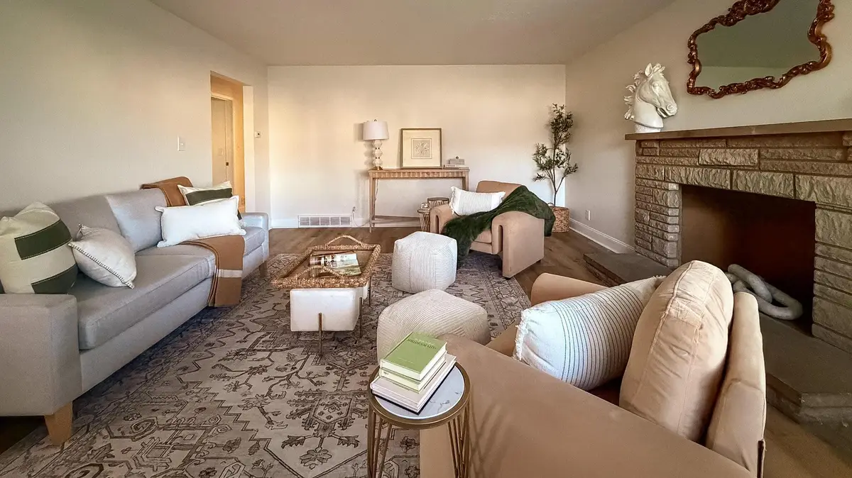 35 S Powell Avenue, Columbus, OH 43204 - #1