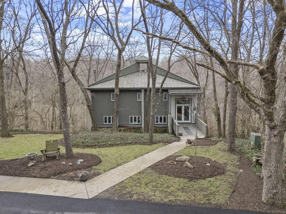 7985 Riverside Drive, Dublin, OH 43016 - #1