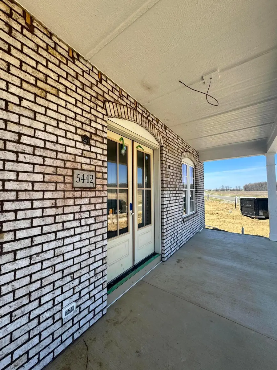 5442 Hickory Drive, Lewis Center, OH 43035 - #2