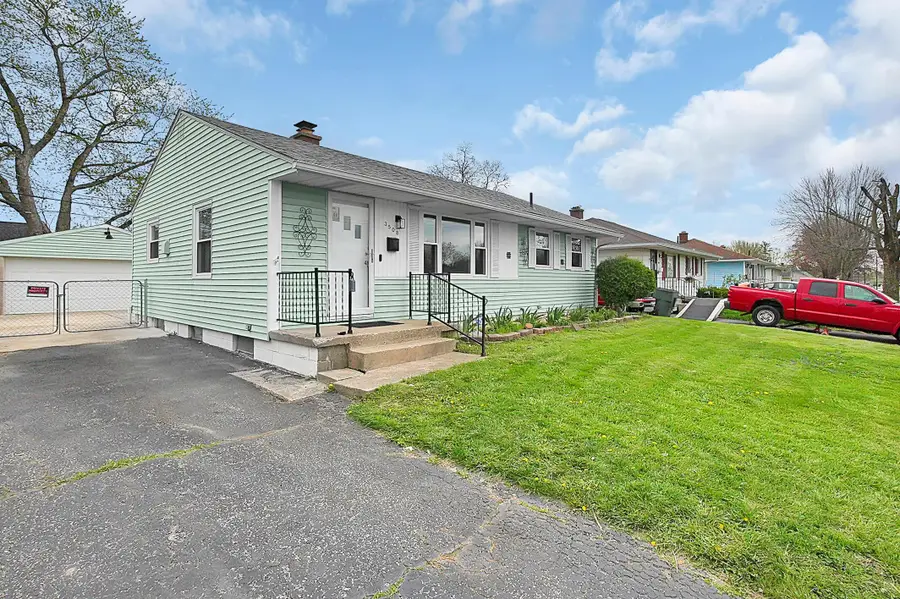 3508 Kenlawn Street, Columbus, OH 43224 - #2