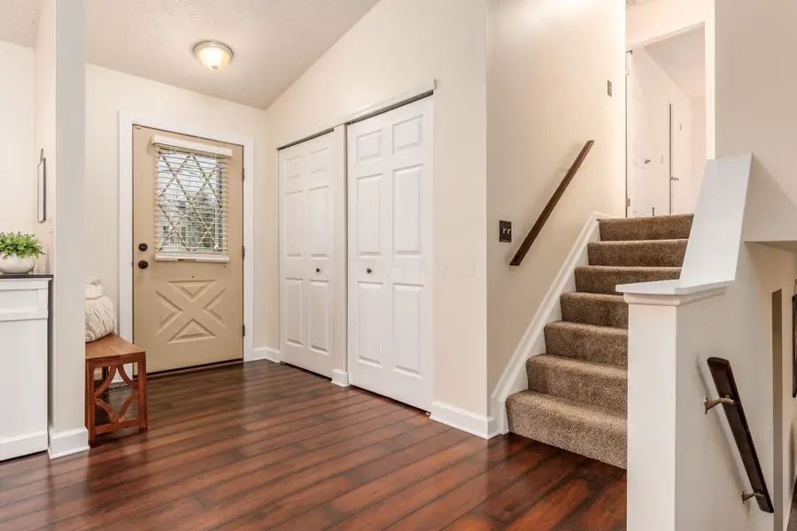 2245 Green Island Drive, Columbus, OH 43228 - #2