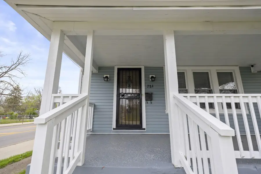 784 S Richardson Avenue, Columbus, OH 43204 - #3