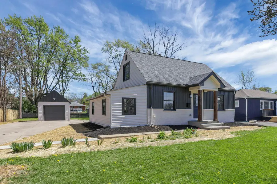 4596 Glenmawr Avenue, Columbus, OH 43224 - #2