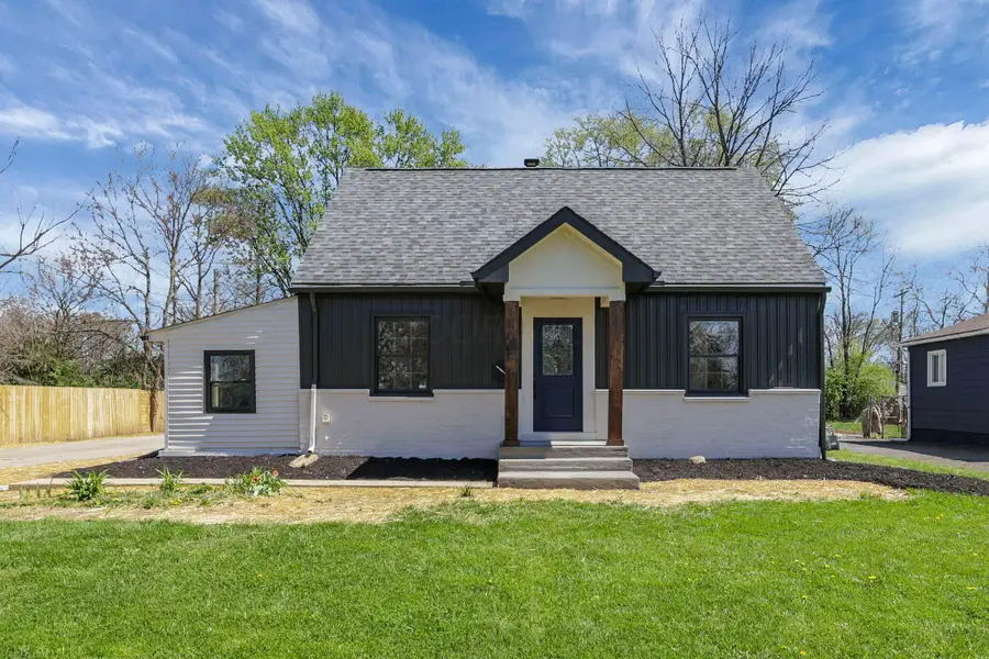 4596 Glenmawr Avenue, Columbus, OH 43224 - #3