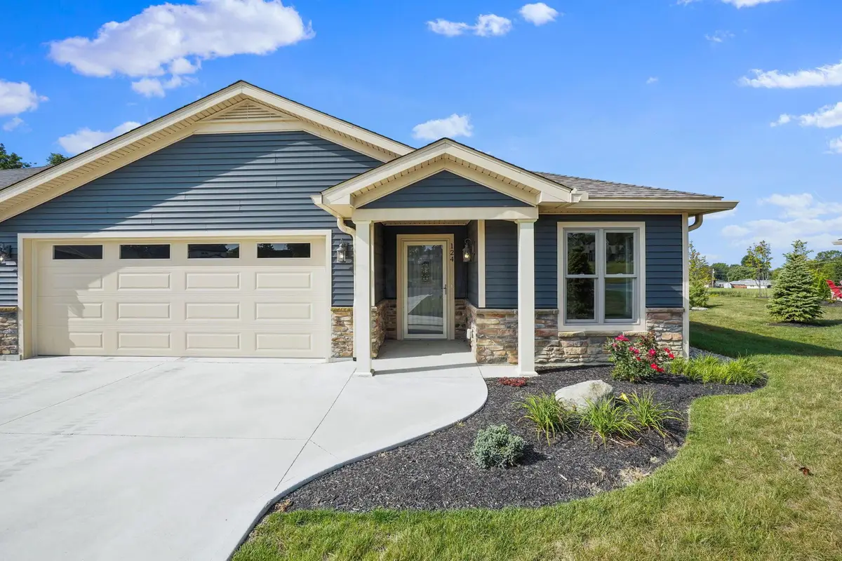 124 Willows End, Bellefontaine, OH 43311 - #1