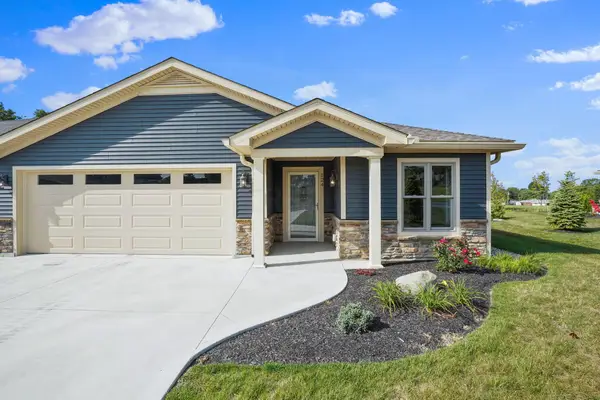 124 Willows End, Bellefontaine, OH 43311