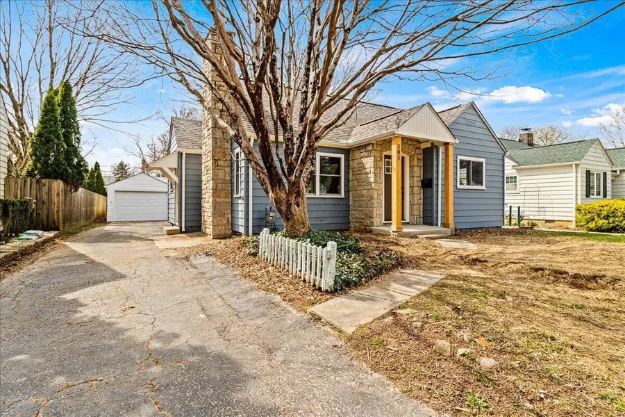 505 Fallis Road, Columbus, OH 43214 - #2