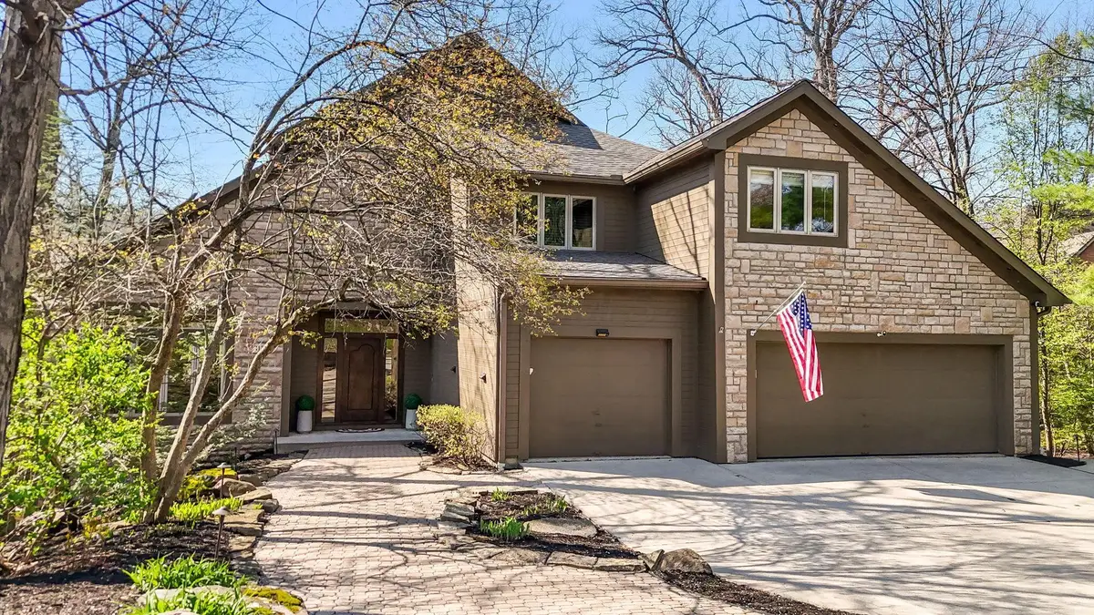 117 Lake Bluff Drive, Columbus, OH 43235 - #1