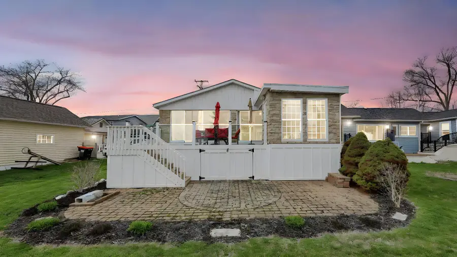 28 Bay View Drive, Buckeye Lake, OH 43008 - #3