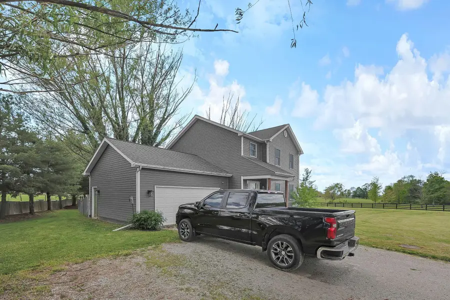 7645 Us Highway 22 E, Circleville, OH 43113 - #3
