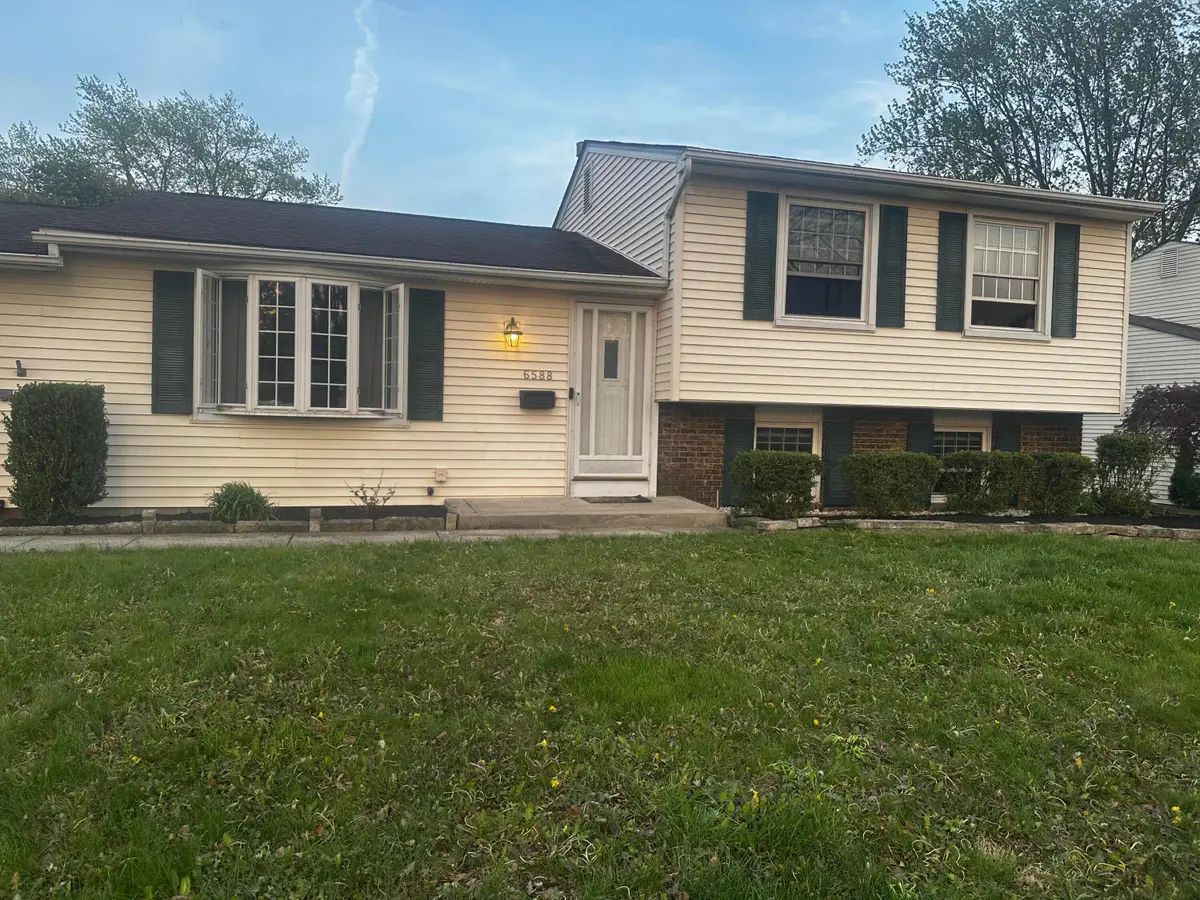 6588 Skywae Drive, Columbus, OH 43229 - #1