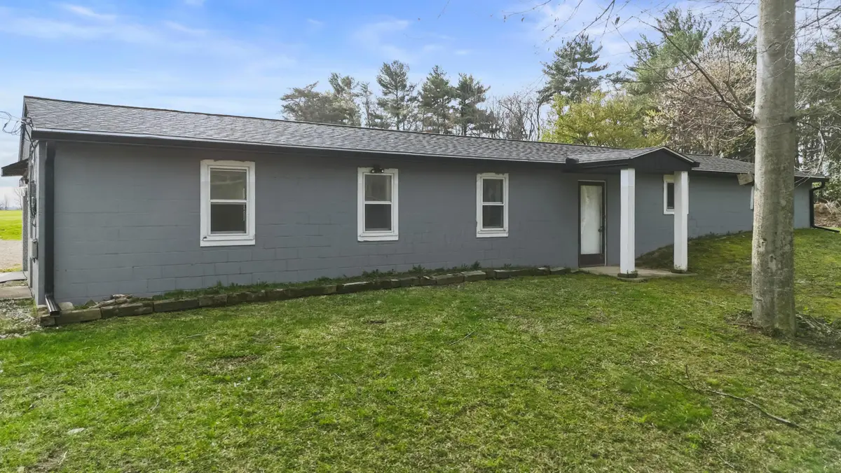 1727 1/2 St Rt 60, Ashland, OH 44805 - #1