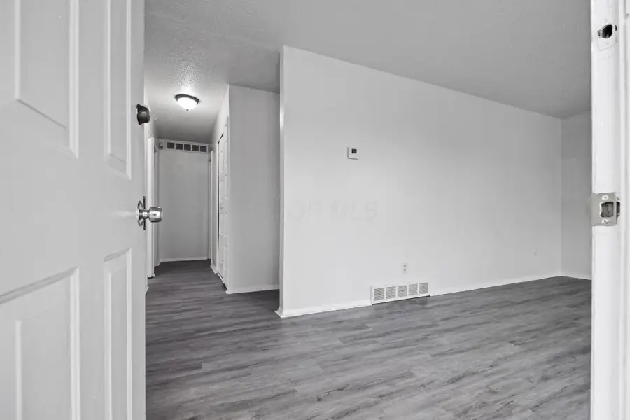 5936 Glennon Drive, Galloway, OH 43119 - #2