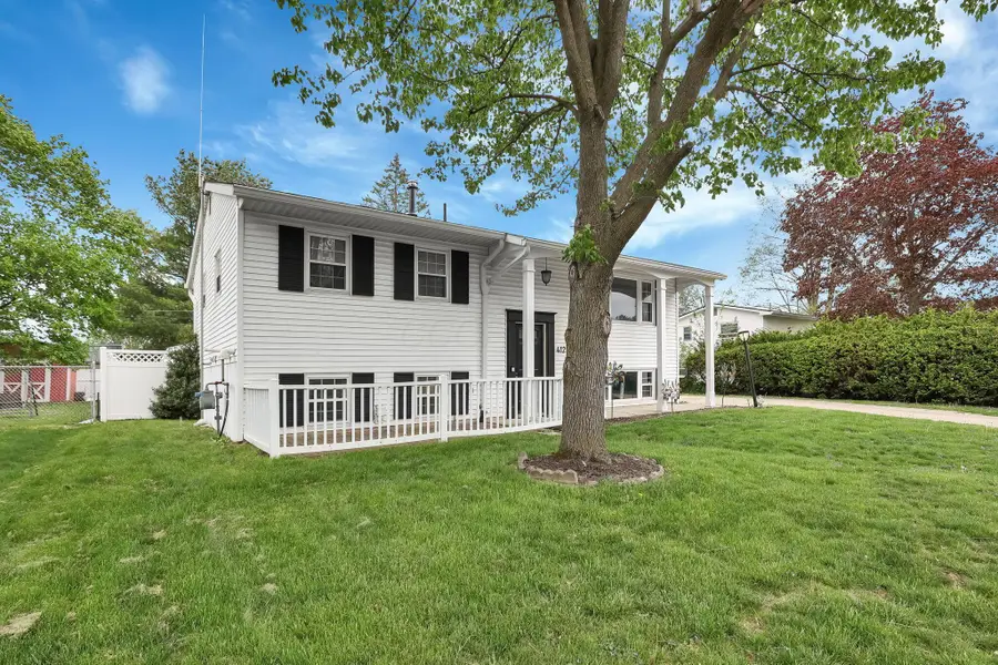 412 Denwood Drive S, Columbus, OH 43230 - #2