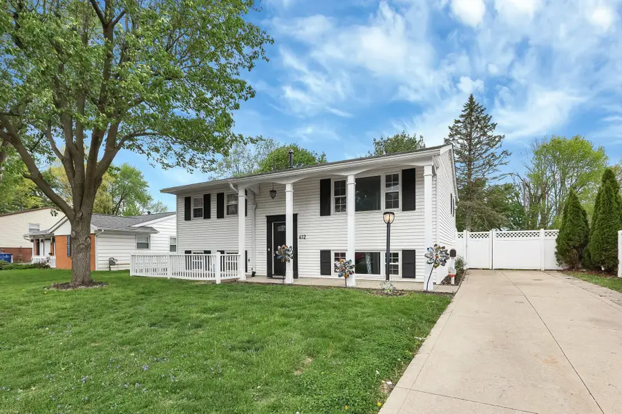 412 Denwood Drive S, Columbus, OH 43230 - #3