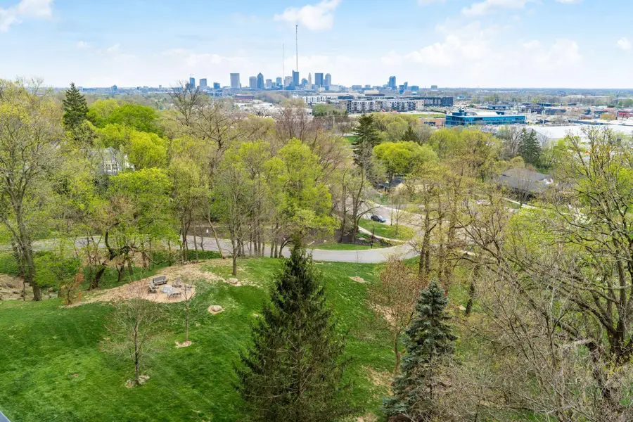 1000 Urlin Avenue, Columbus, OH 43212 - #2