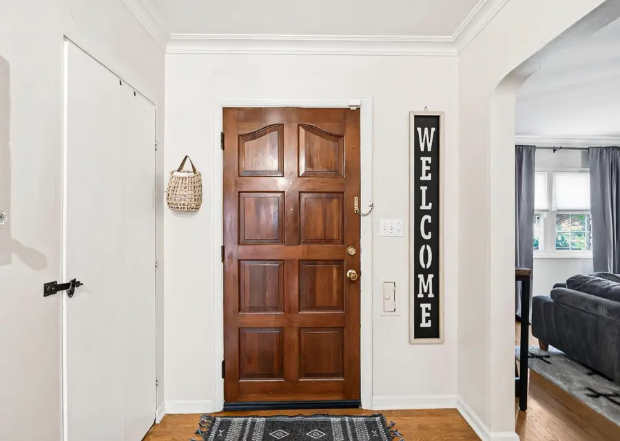 2808 E Broad Street, Bexley, OH 43209 - #3