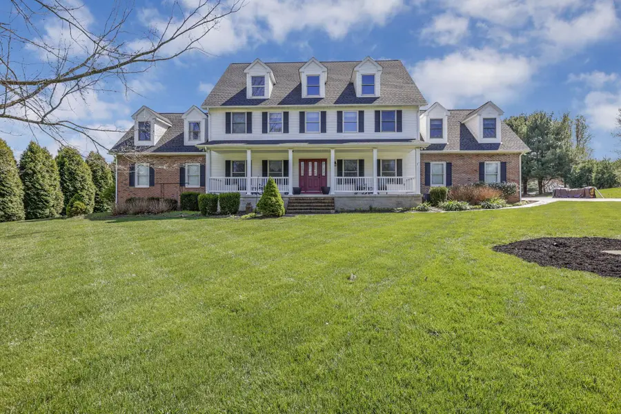 6797 Thoreau Lane Ne, Baltimore, OH 43105 - #2