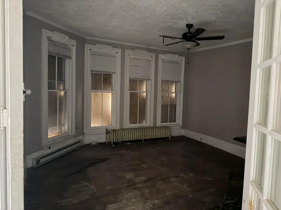 143 W Mulberry Street, Lancaster, OH 43130 - #3