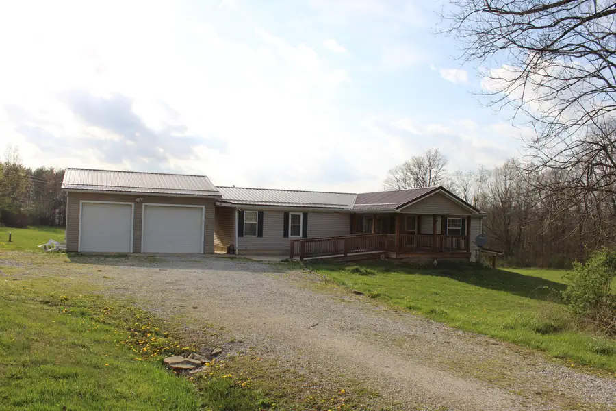 8563 Hazel Dell Road, Howard, OH 43028 - #2