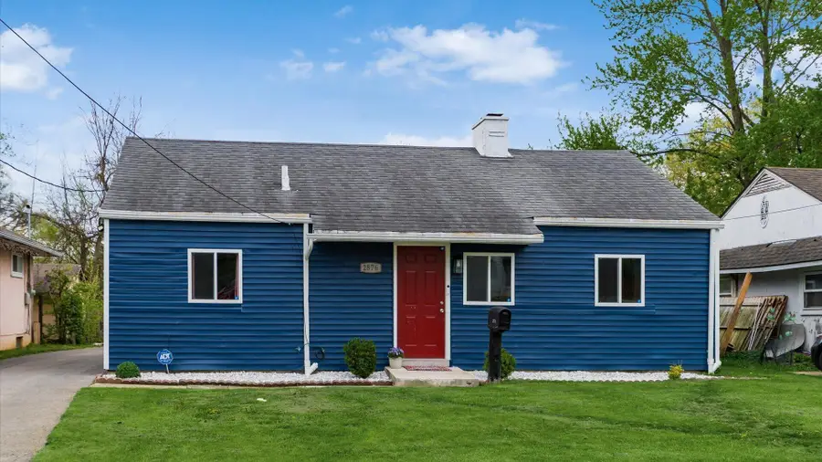 2876 Medina Avenue, Columbus, OH 43224 - #3