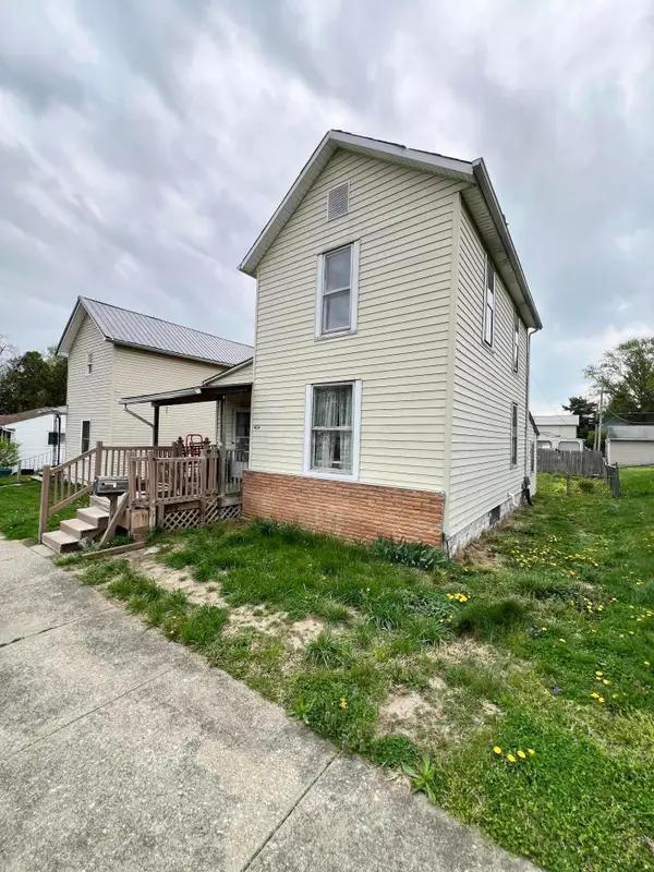 404 N 10th Street, Newark, OH 43055