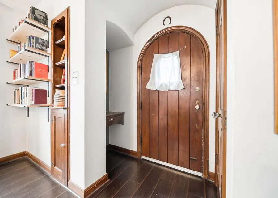 241 S Brinker Avenue, Columbus, OH 43204 - #2