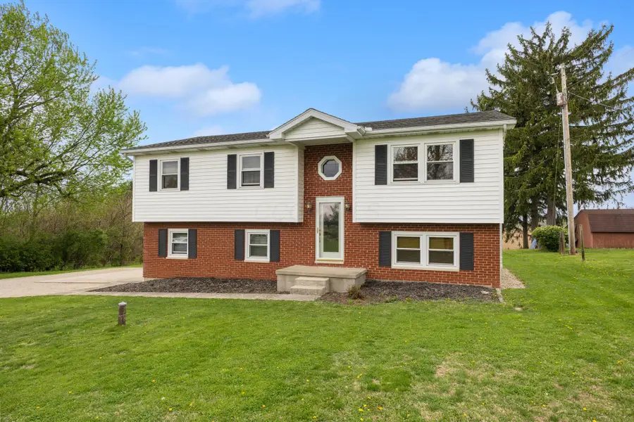 8225 Fosnaugh School Road Sw, Stoutsville, OH 43154 - #3