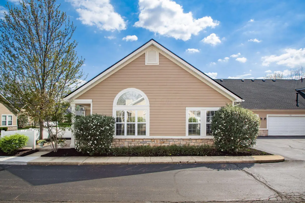 297 Cover Place, Columbus, OH 43235 - #1