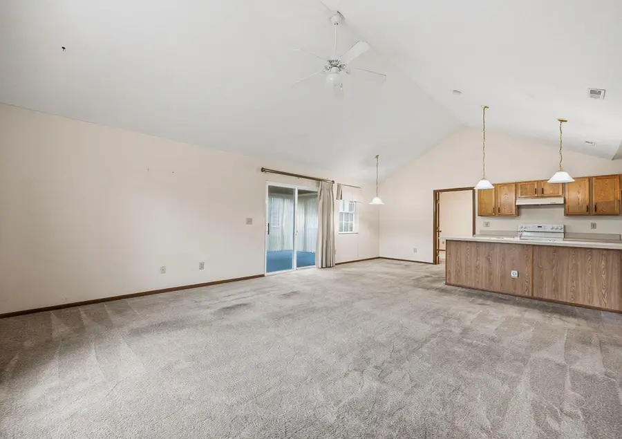 1251 Amberlea Drive E, Columbus, OH 43230 - #3