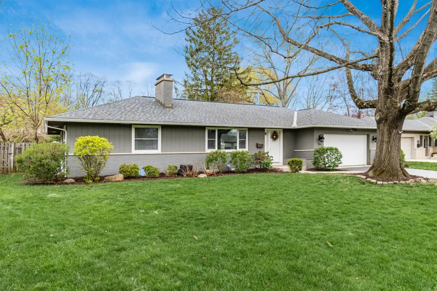 3166 S Dorchester Road, Columbus, OH 43221 - #2