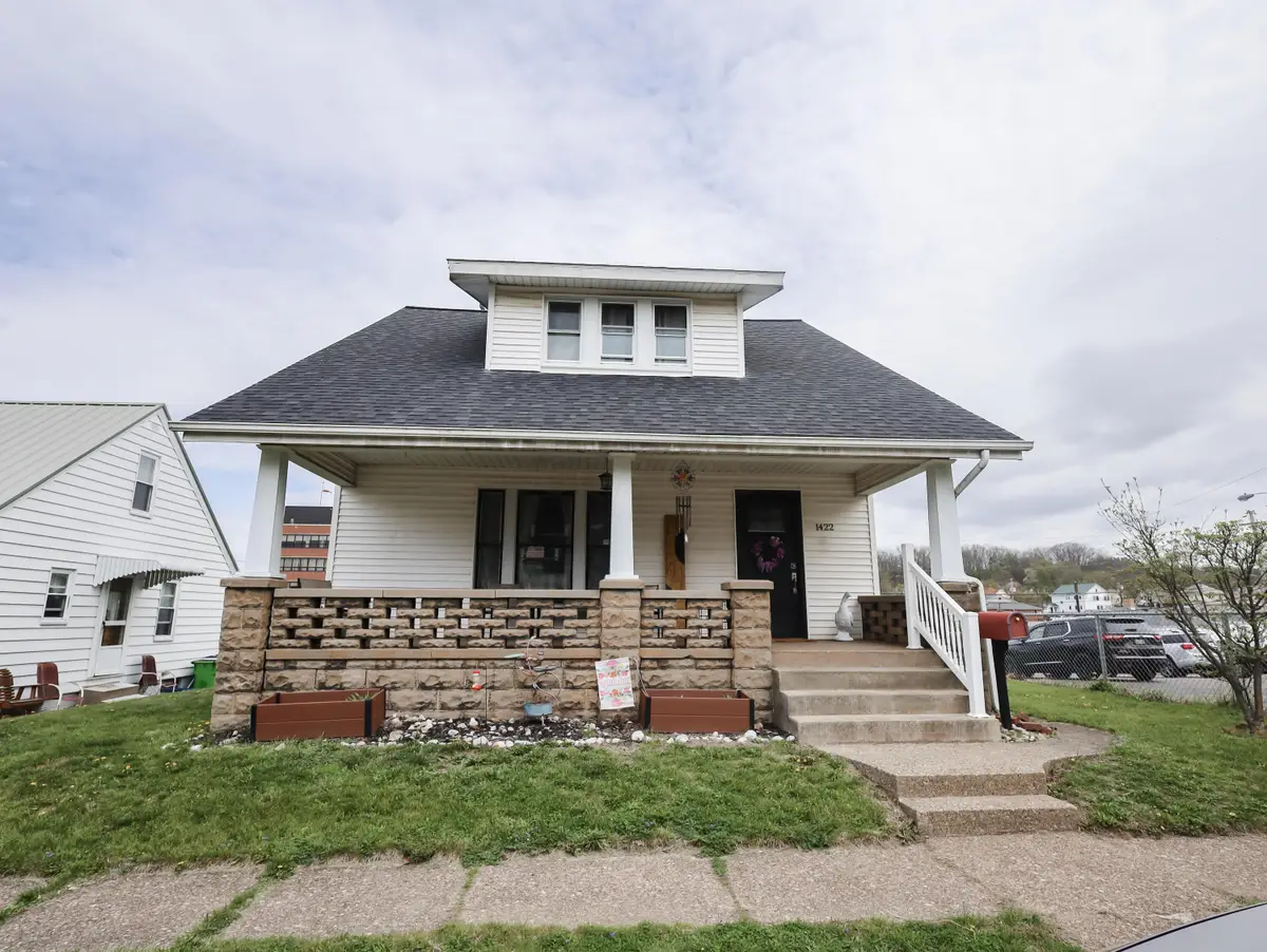1422 Elm Street, Coshocton, OH 43812 - #1