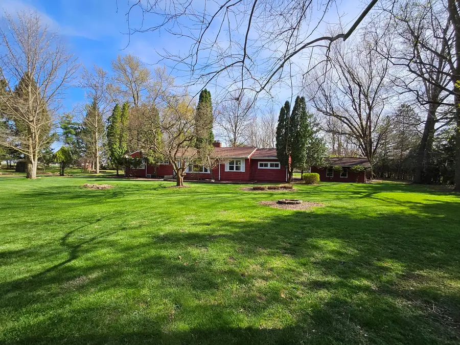 1115 E Wyandot Avenue, Upper Sandusky, OH 43351 - #3