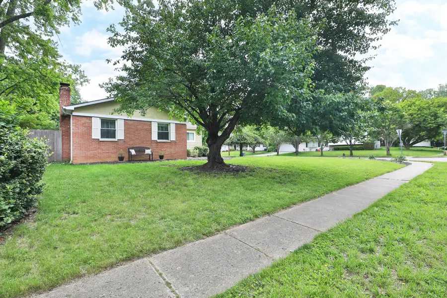 184 Melbourne Place, Worthington, OH 43085 - #3