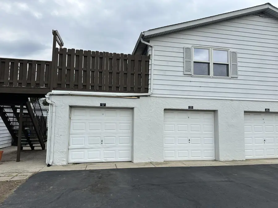 2516 Nassau Drive, Columbus, OH 43232 - #2