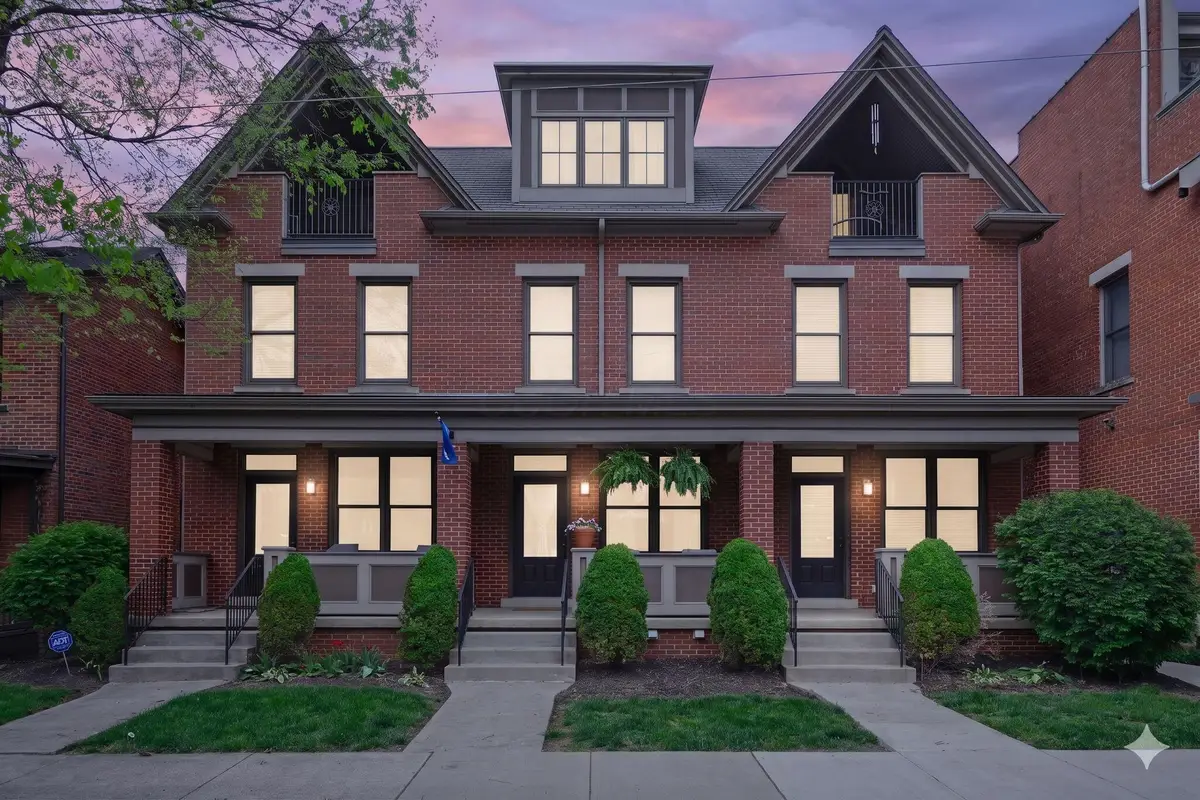 46 E Russell Street, Columbus, OH 43215 - #1