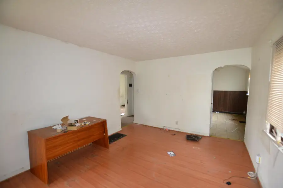 1365 E 22nd Avenue, Columbus, OH 43211 - #3