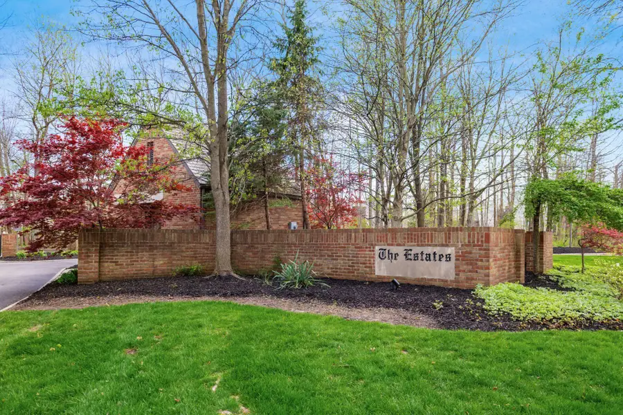 8758 Dunsinane Drive, Dublin, OH 43017 - #3