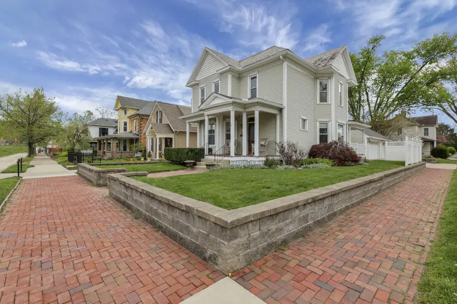 820 N Broad Street, Lancaster, OH 43130 - #2