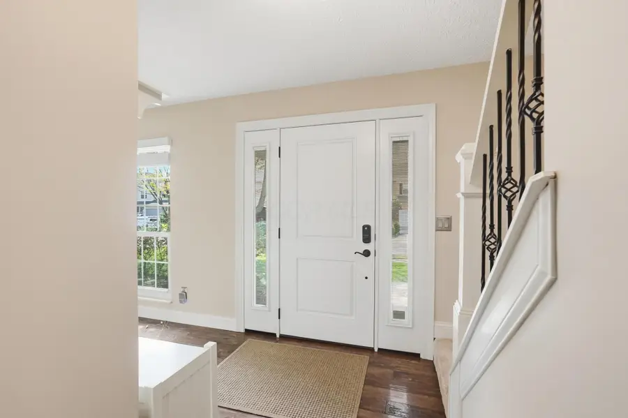 5598 Barney Drive, Dublin, OH 43016 - #3