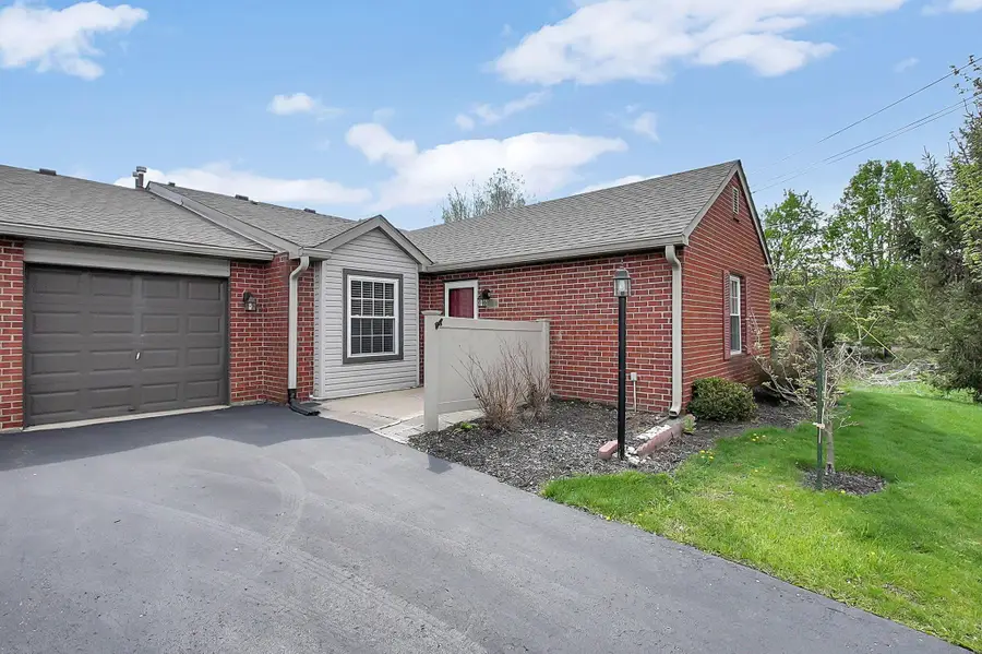 1160 Stoneycreek Court, Lancaster, OH 43130 - #3