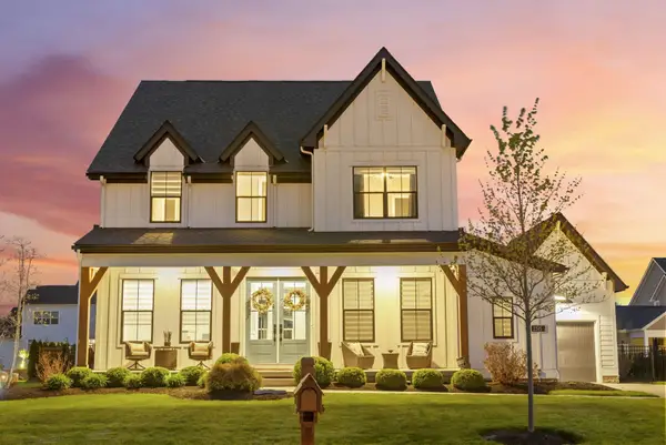 2515 Bryn Mawr Drive, Lewis Center, OH 43035