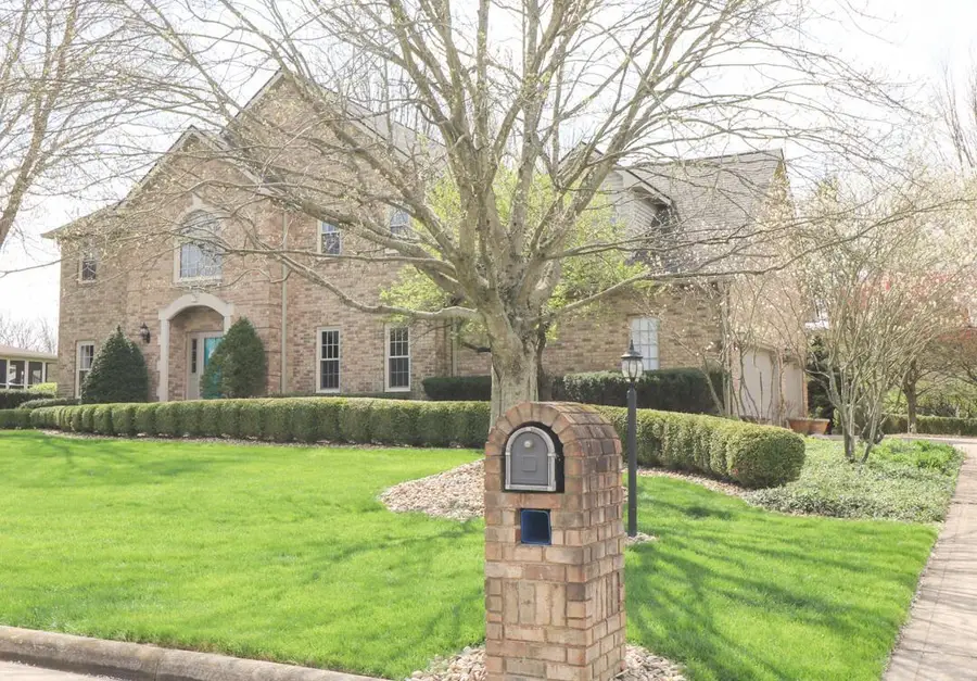 2417 Woodbound Place, Mansfield, OH 44903 - #3