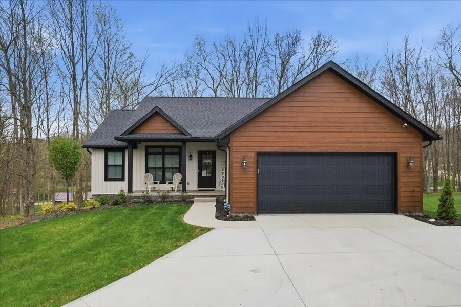 353 Valleybrook Circle, Howard, OH 43028 - #2