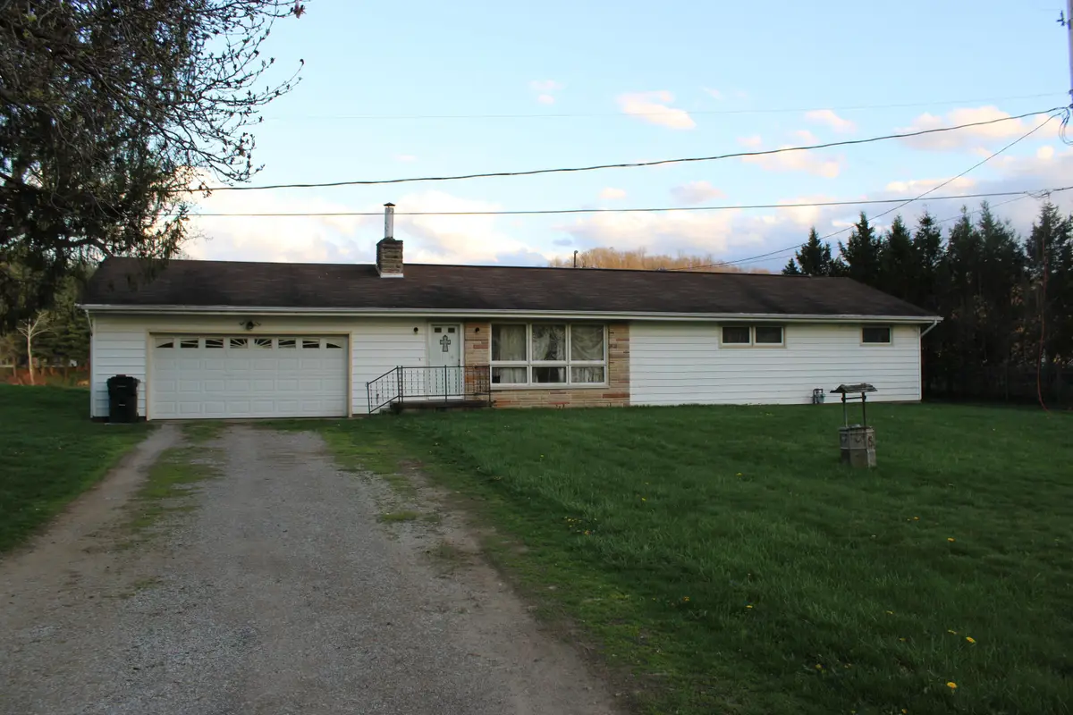 3270 Riverside Airport Road, Zanesville, OH 43701 - #1