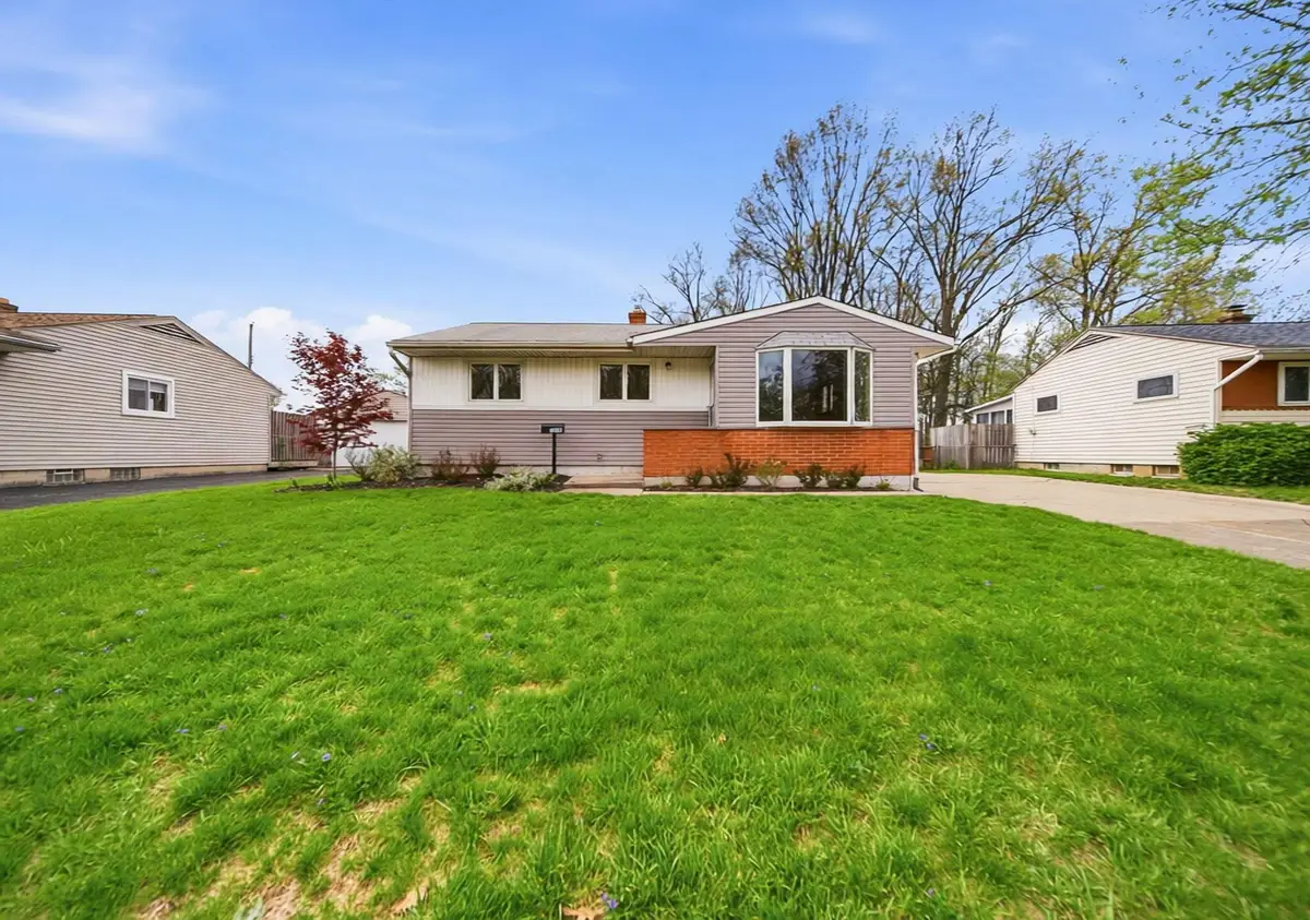 5315 Eisenhower Road, Columbus, OH 43229 - #1