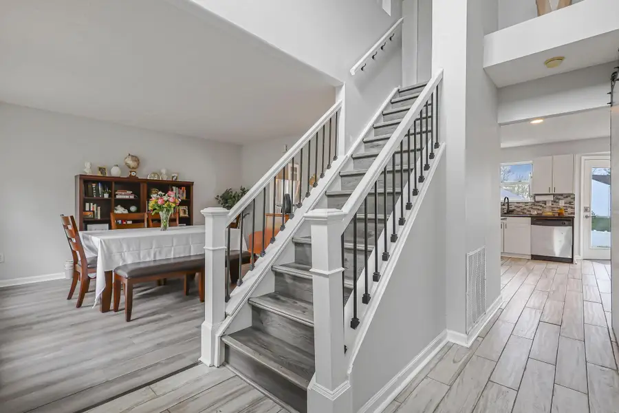 112 Saddle Tree Court, Delaware, OH 43015 - #3