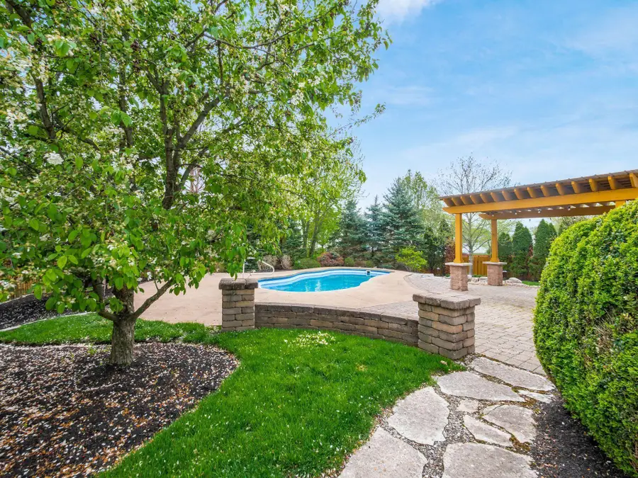 6185 Grisham Street, Westerville, OH 43082 - #3