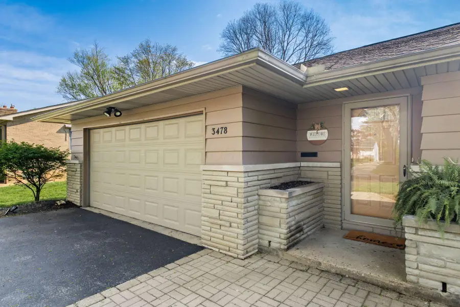 3478 Colchester Road, Upper Arlington, OH 43221 - #3